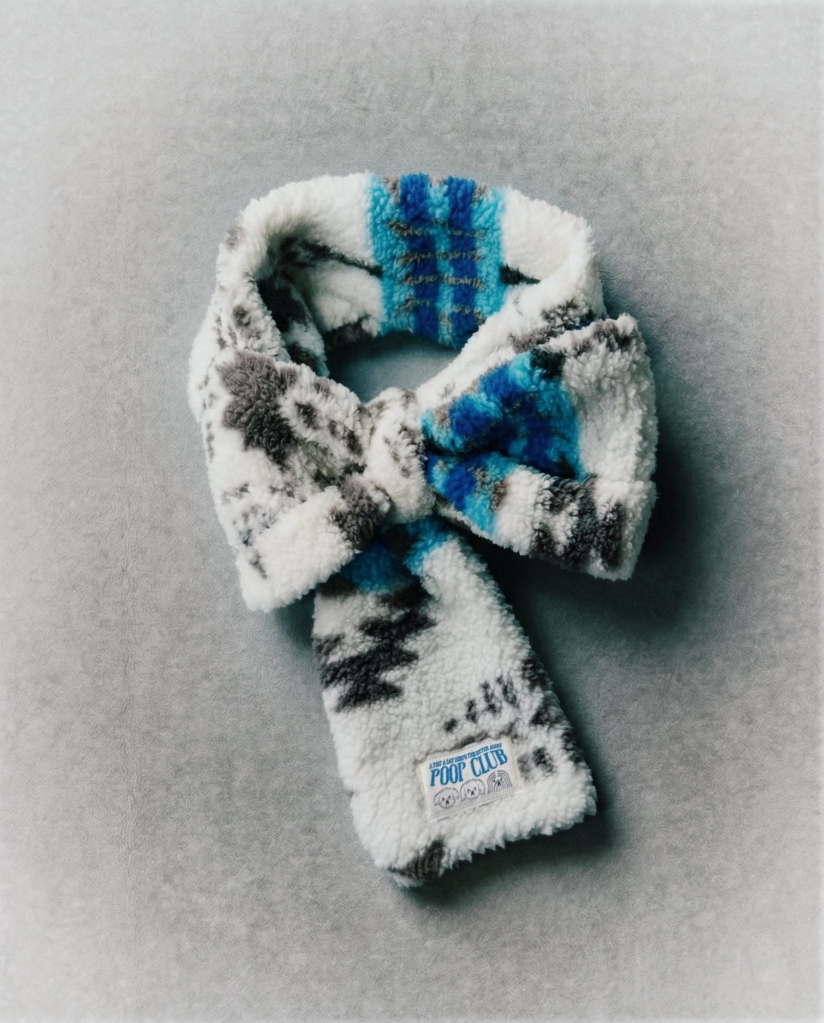 FLUFFY BOW SCARF 毛絨蝴蝶結圍巾 - 𝗣𝗢𝗢𝗣 𝗖𝗟𝗨𝗕®